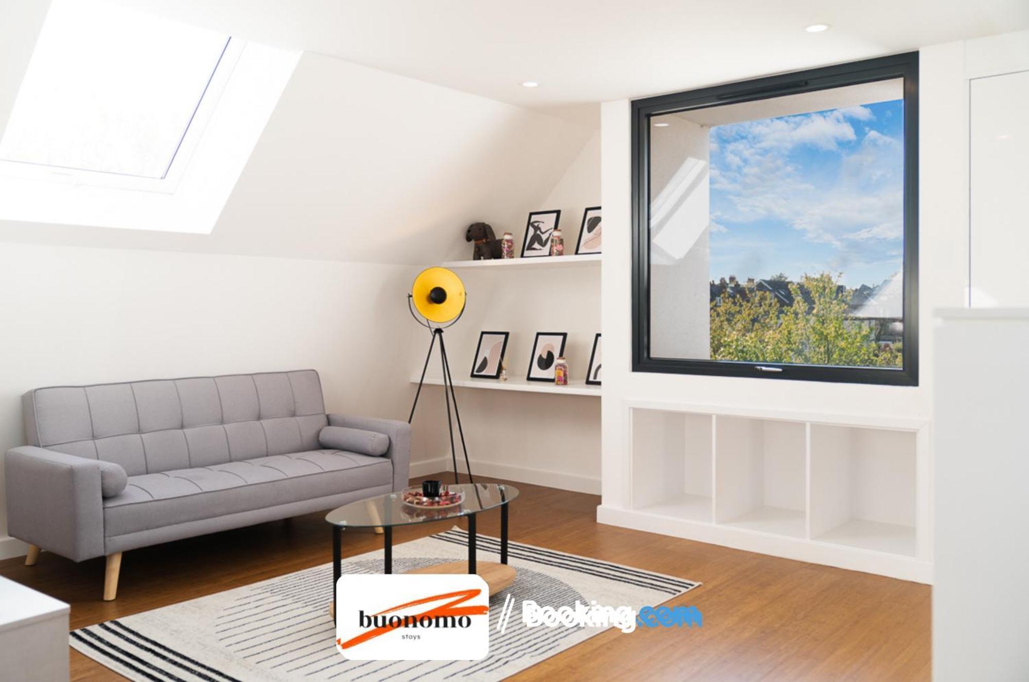 Two Bedroom Apartment At Buonomo Stays Short Lets & Serviced Accommodation London Exterior foto
